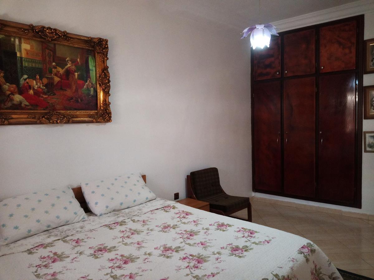 Marguerite Apartemnt Dans Une Residence Familiale Casablanca Exterior foto